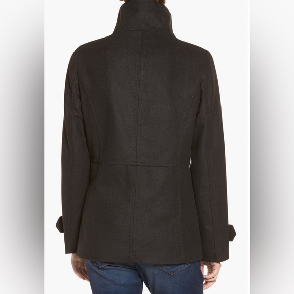 Double breasted black Peacoat w/tortoise buttons - Picture 5 of 13